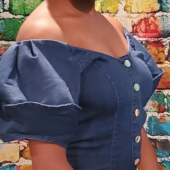 Puff Sleeve Denim Bodysuit - Picture 3 of 9